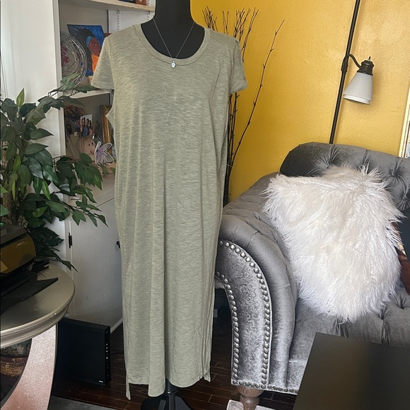 Jessica Simpson Tops - Jessica Simpson Olive Green Tunic Dress with side splits
